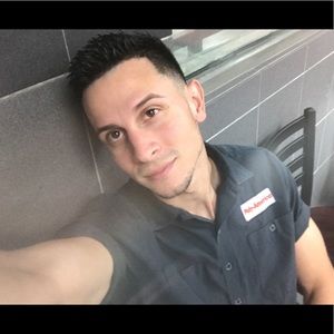 Meet your Posher, Jonathan rafael